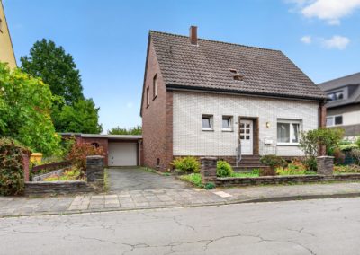 Außenansicht eines Einfamilienhauses in Willich